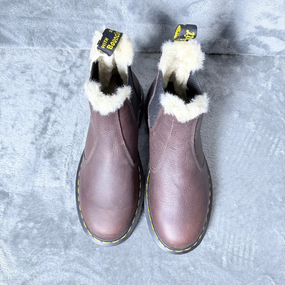 Dr. Martens 2976 NWT Womens 7 Leonore Faux Fur Lined Chelsea Boots Brown Leather